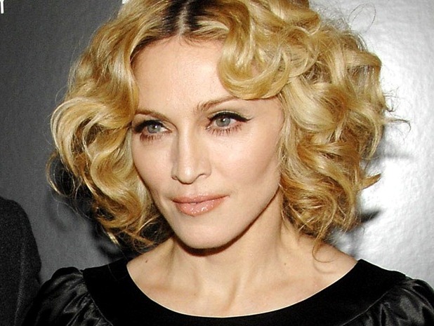 Мадонна извинилась перед поклонником в клипе (68)