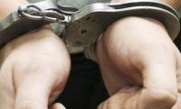 Наркополицейских наказали за распространение наркотиков.