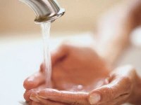 Горячую воду обещают вернуть к понедельнику.