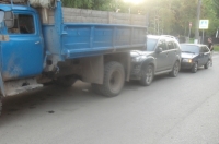 Два авто без водителей попали в аварию в Кирове