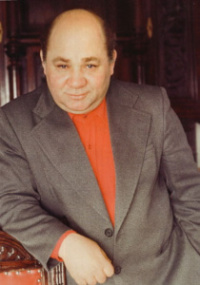 Евгений Павлович Леонов
